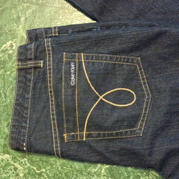 Calvin Klein jeans women's size 16 flare legs - Picture 2 of 5